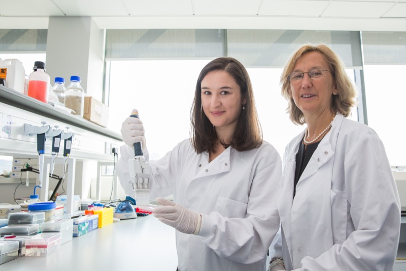 Orla Hardiman, Professor of Neurology and Head of the Academic Unit of Neurology (right) at work with Dr Alice Vajda, Research Manager, Academic Unit of Neurology 