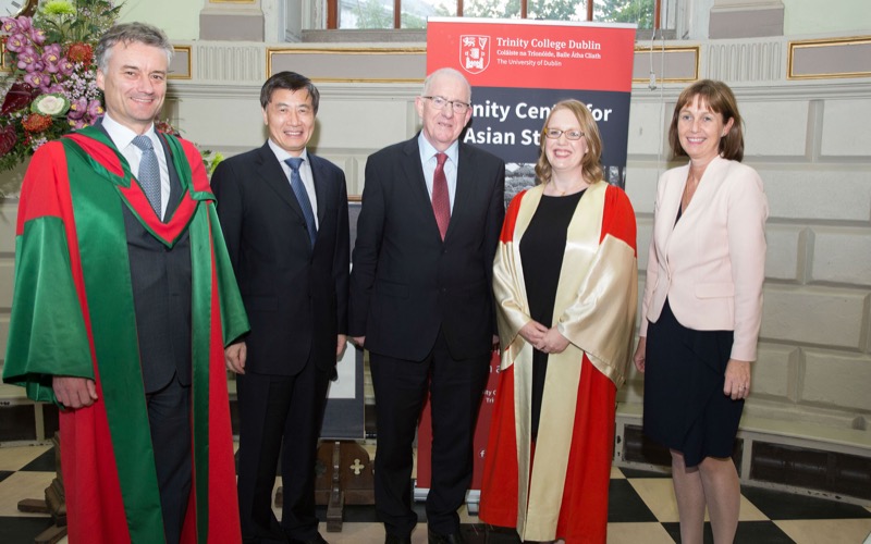 	Trinity Provost, Dr Patrick Prendergast, Ambassador: H.E. Mr. Xu Jianguo Minister Charlie Flanagan, Trinity Centre for Asian Studies Director Lorna Carson & Vice Provost for Global Relations Juliette Hussey 